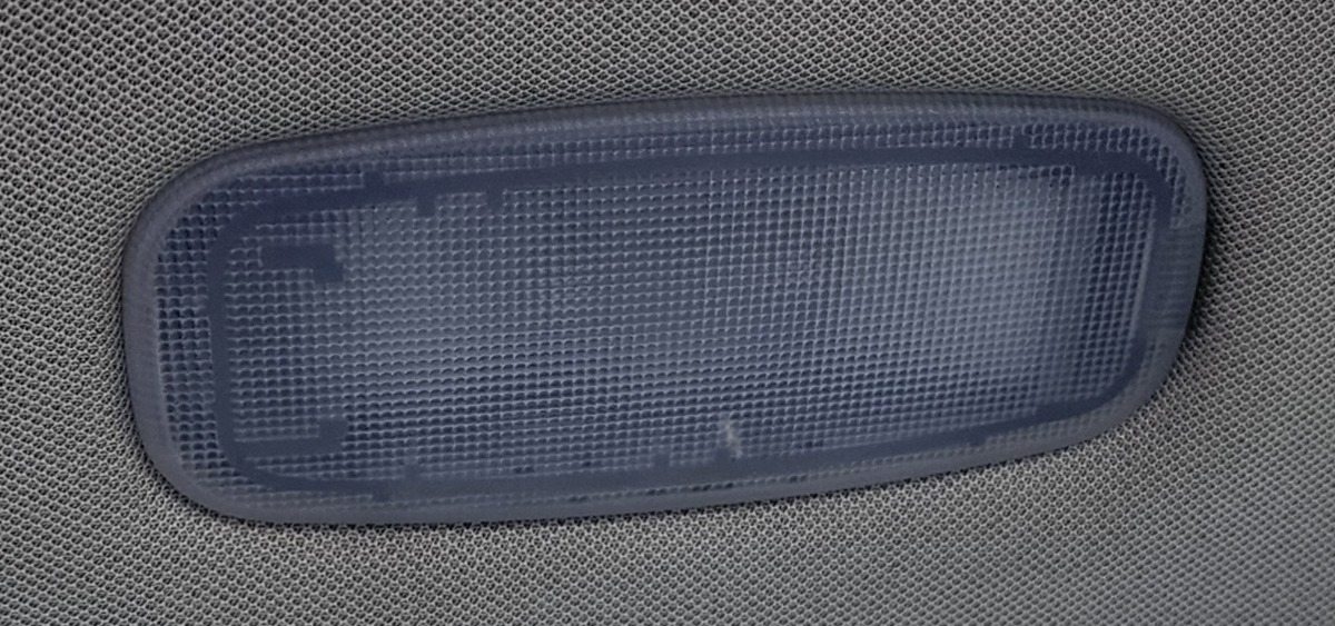 W169 REAR DOME LIGHT