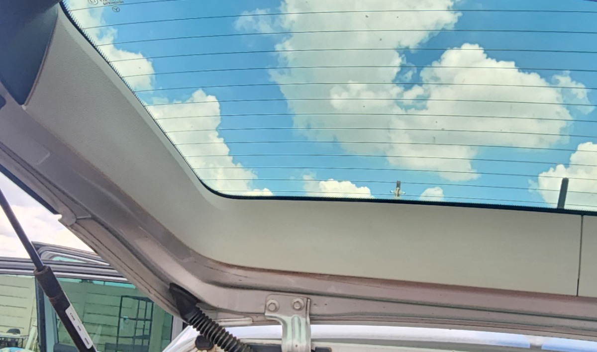 W169 LEFT UPPER BOOT TRIM