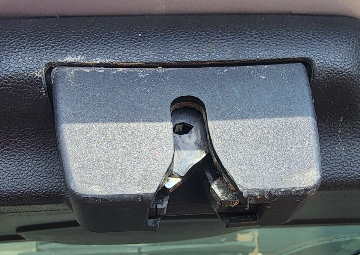 W169 BOOT LOCK