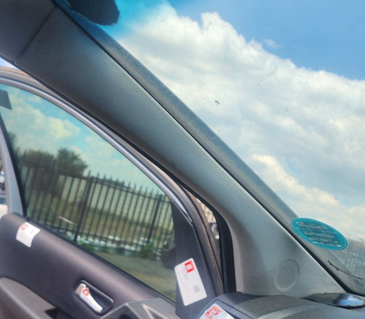 W169 LEFT A-PILLAR TRIM