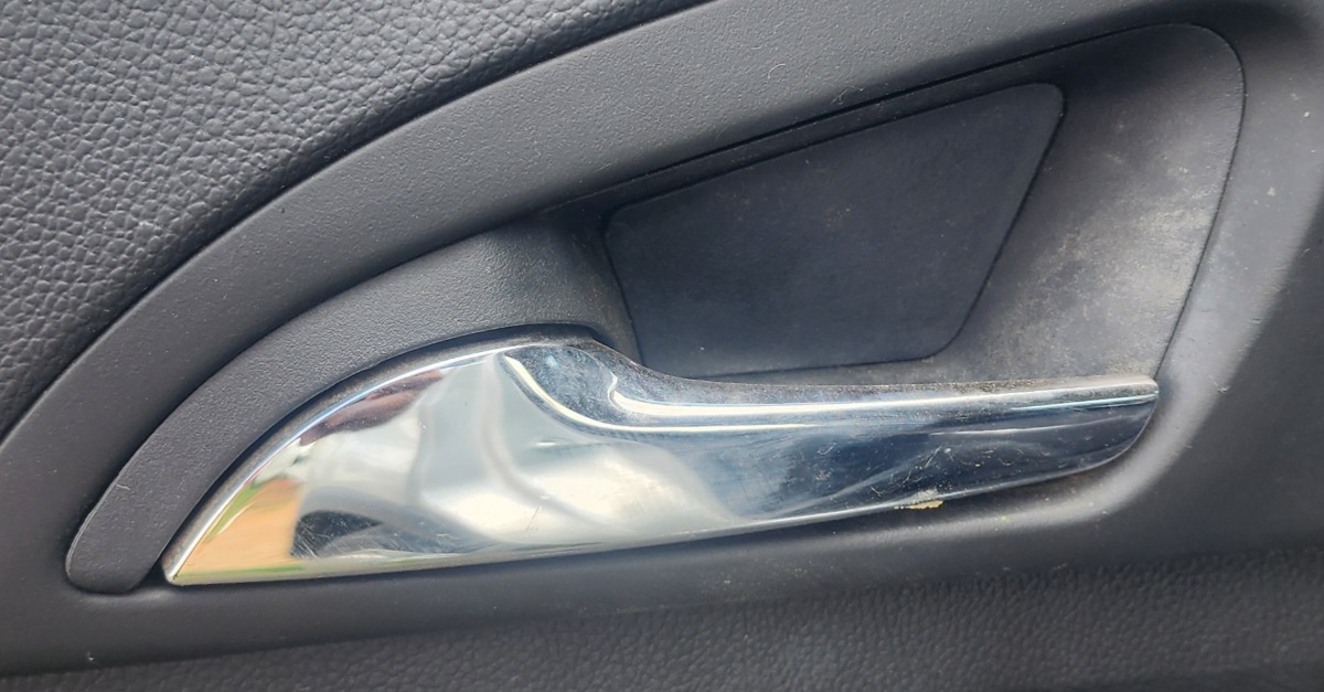 ORLANDO LEFT REAR DOOR HANDLE INNER