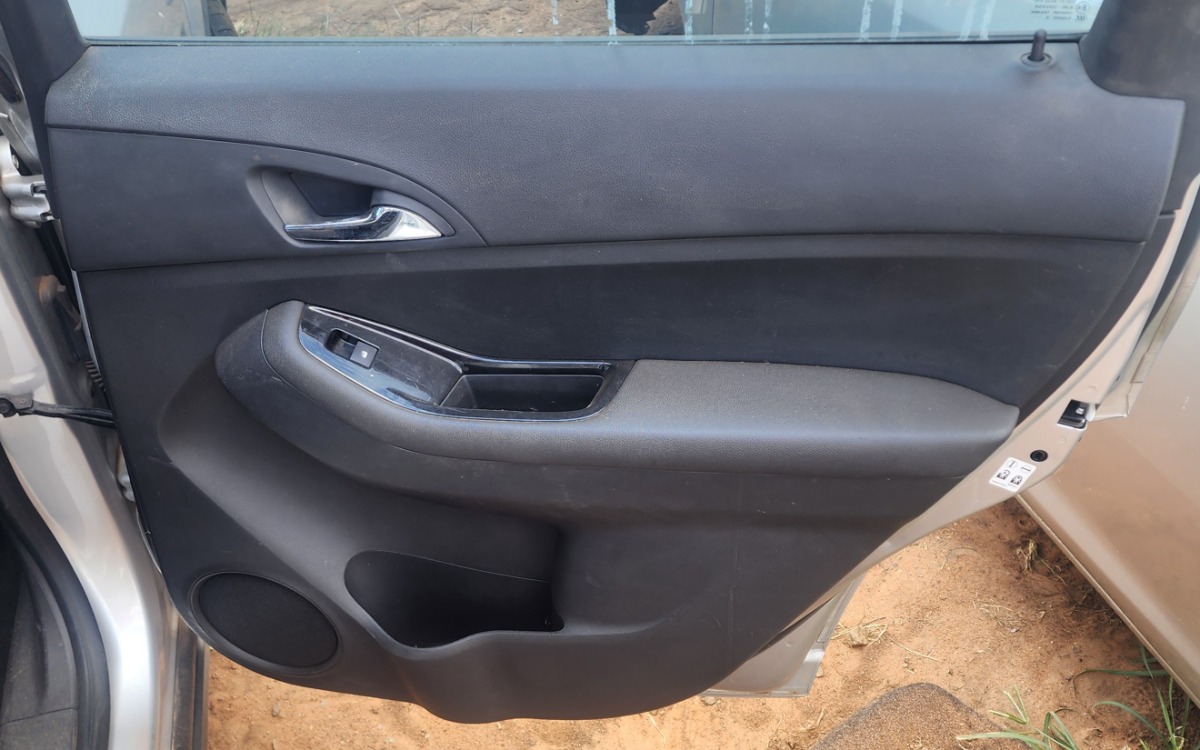 ORLANDO RIGHT REAR DOOR PANEL