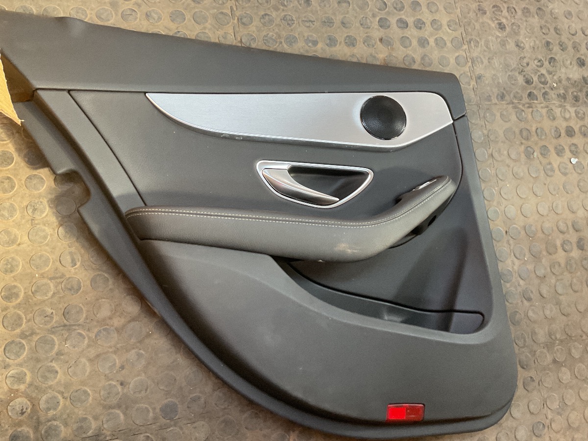 C CLASS DOOR PANEL