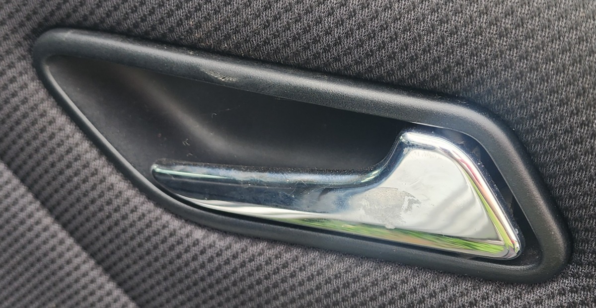 W169 RIGHT REAR INNER HANDLE