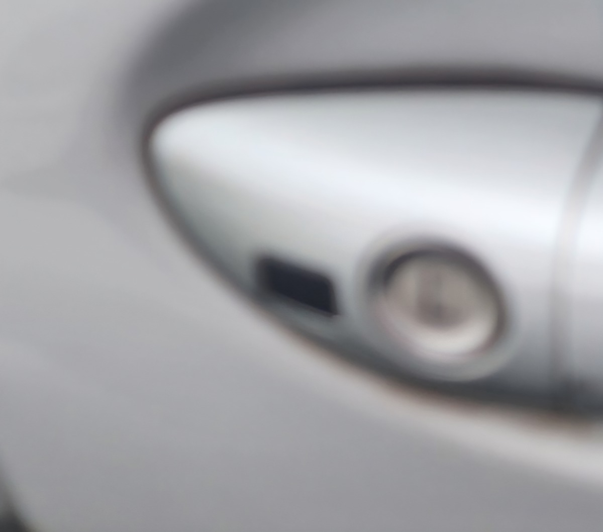 W169 RIGHT FRONT HANDLE END PIECE