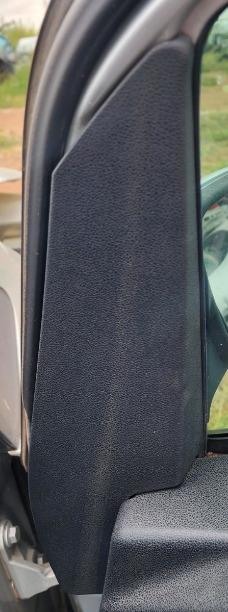 W169 RIGHT FRONT INNER MIRROR COVER