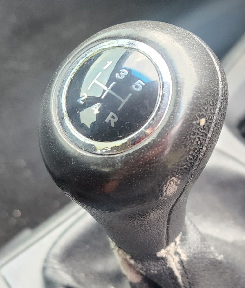 W169 GEAR KNOB