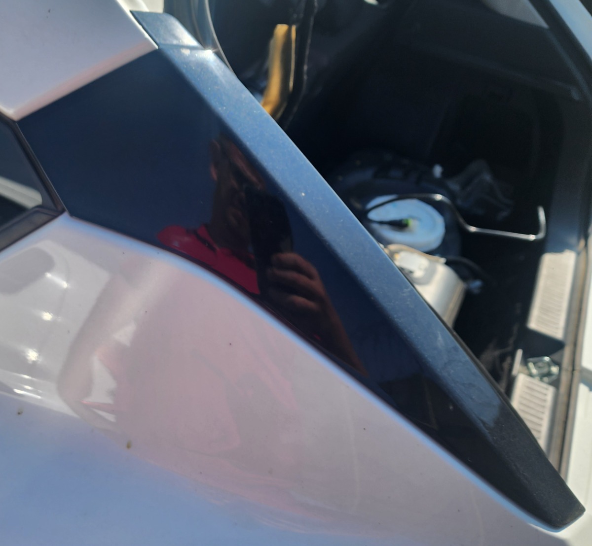FRONX LEFT REAR BODY TRIM