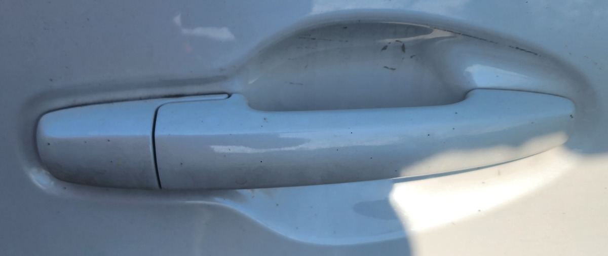 FRONX RIGHT REAR DOOR HANDLE