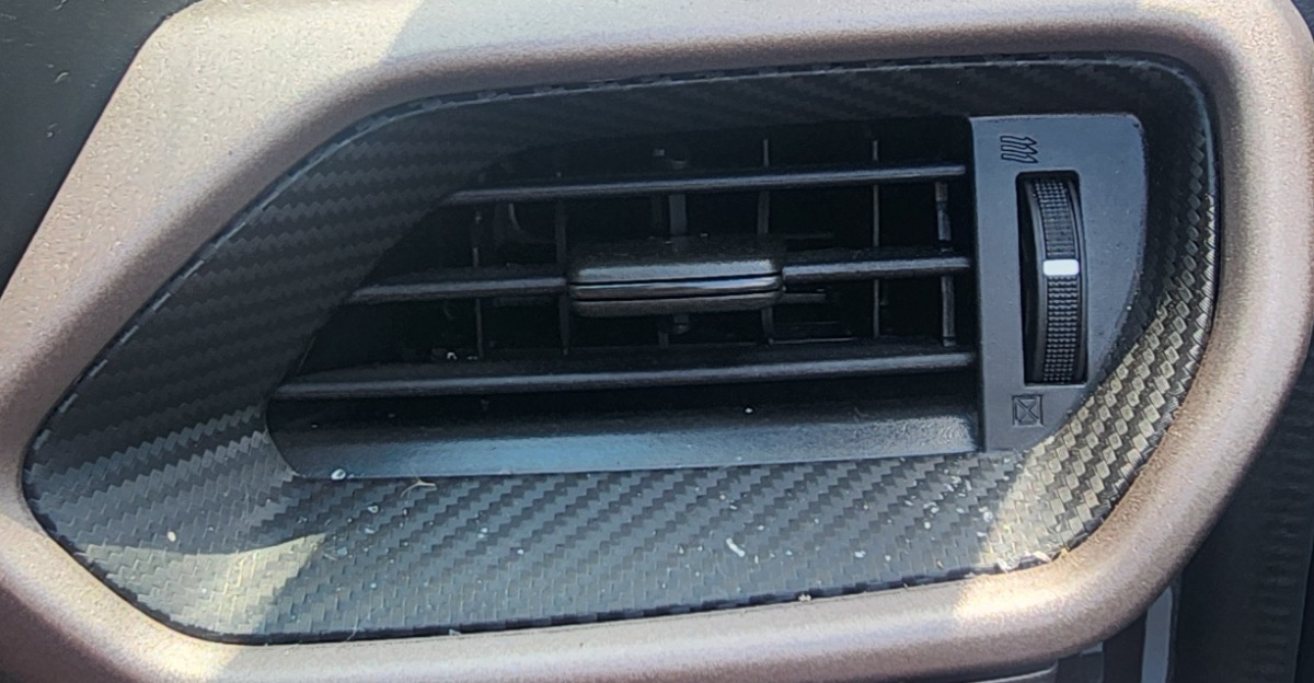 FRONX RIGHT DASH AIR VENT