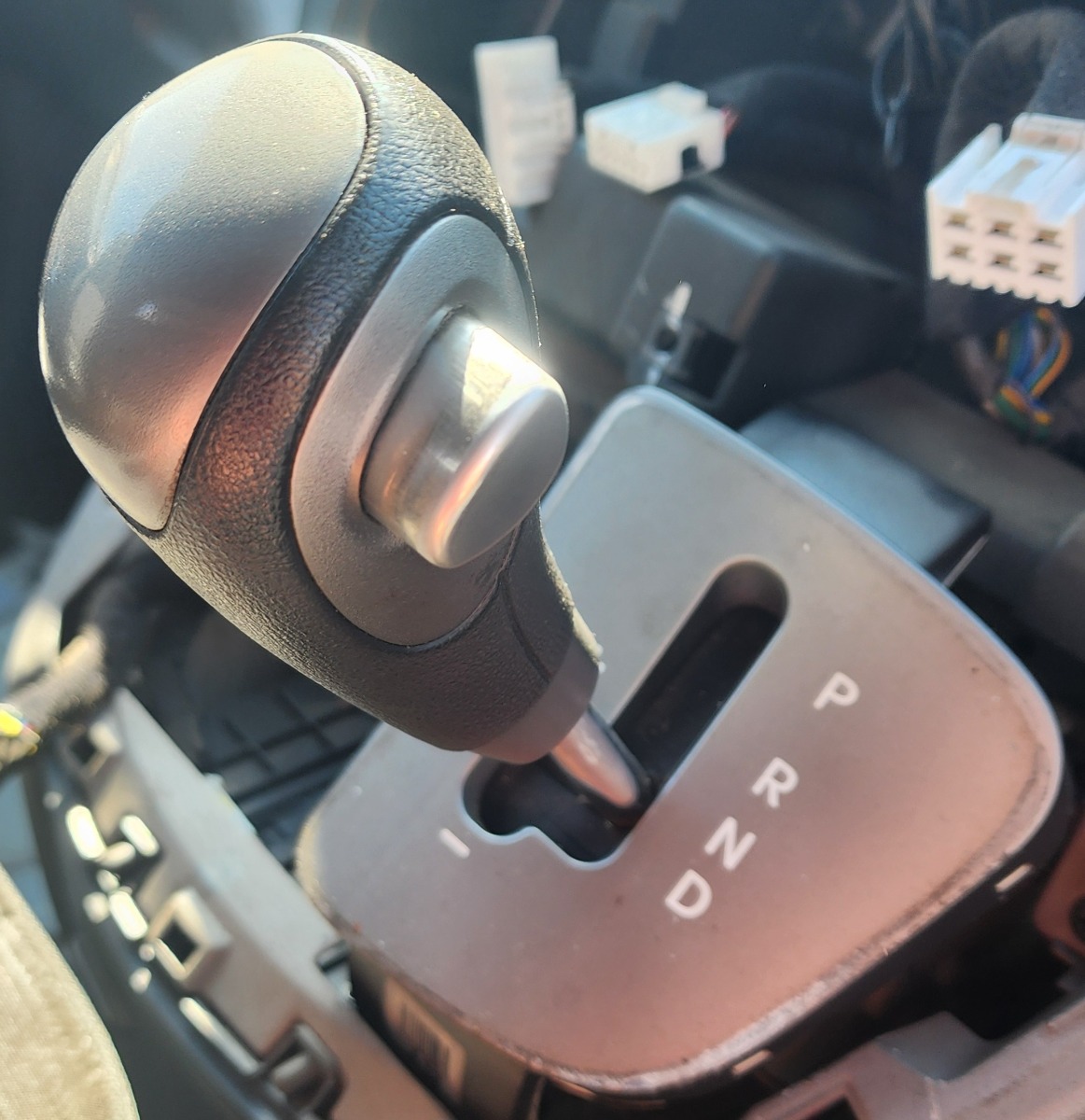 H1 AUTO GEAR SHIFTER
