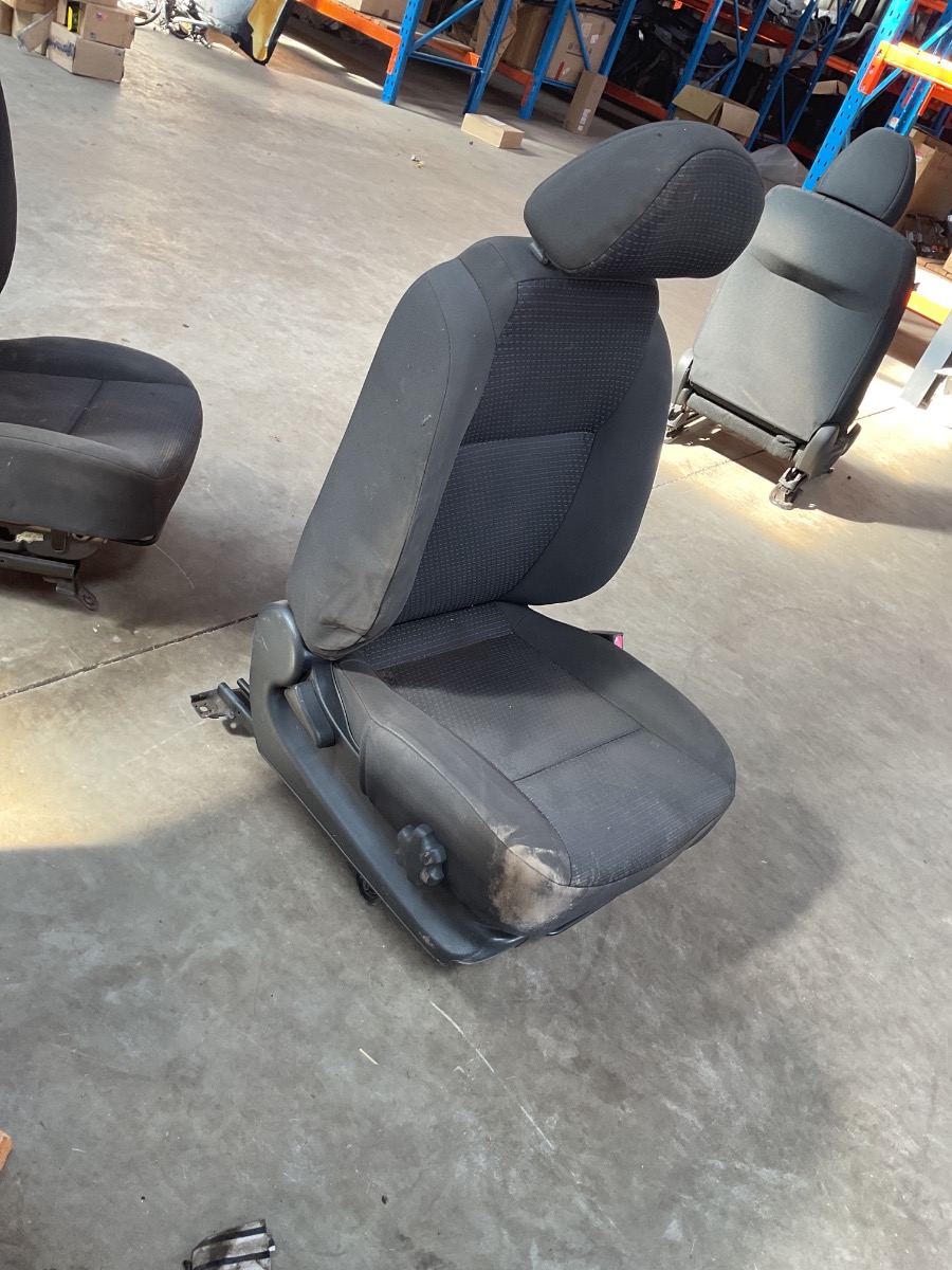 IGNIS DRIVER SIDE SEAT