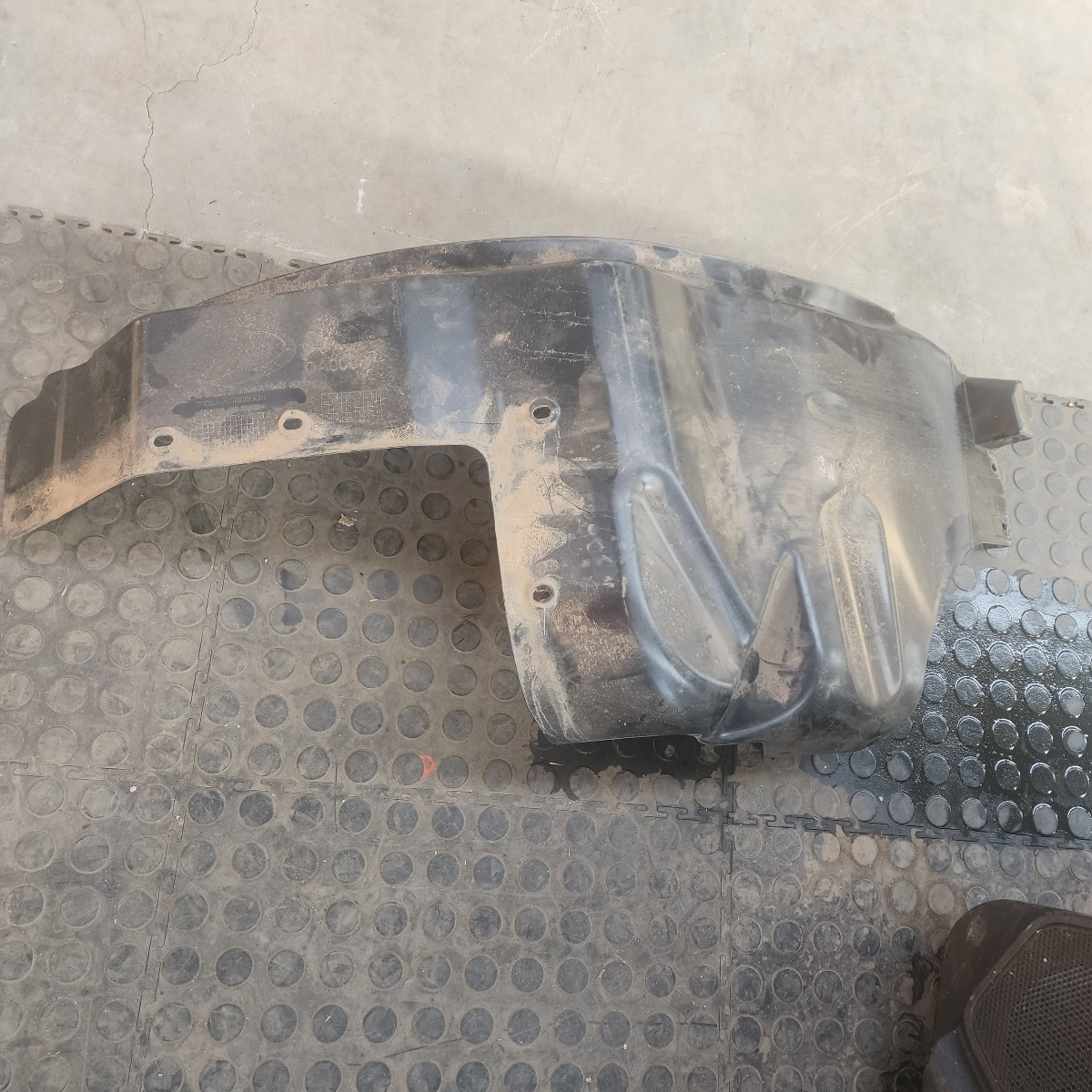 PIK UP Fender liner Right Front