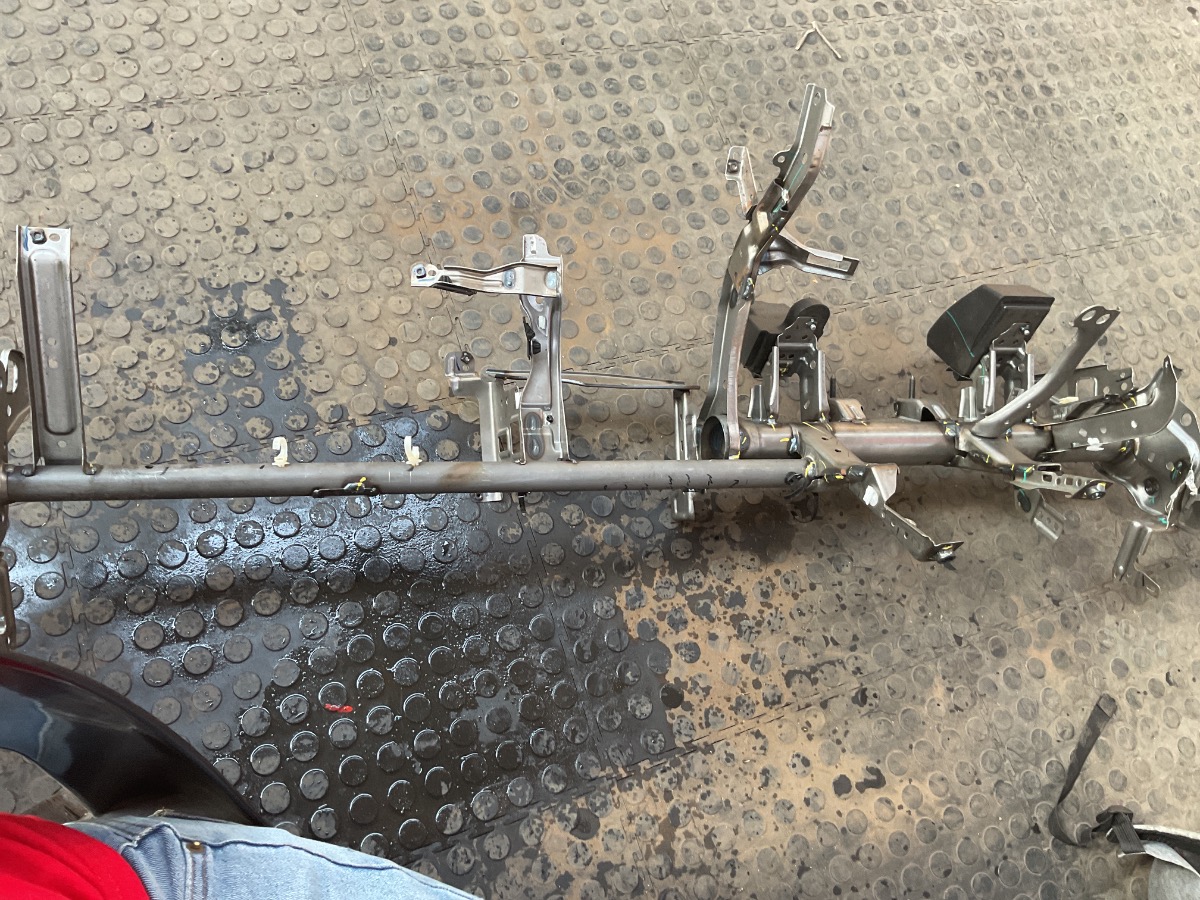 BALLADE HEATER BOX SUPPORT