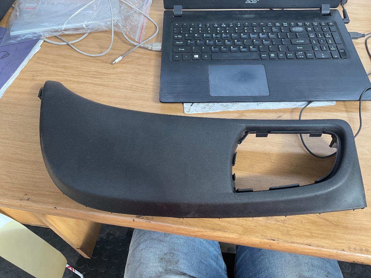 BALLADE PASSINGER SIDE DOOR PANEL trim