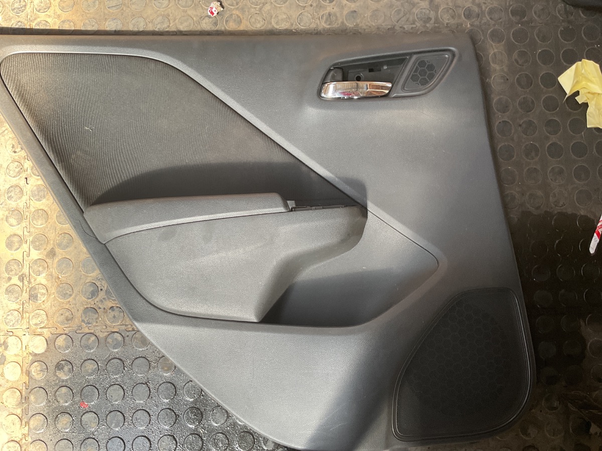 BALLADE RIGHT REAR DOOR PANNEL
