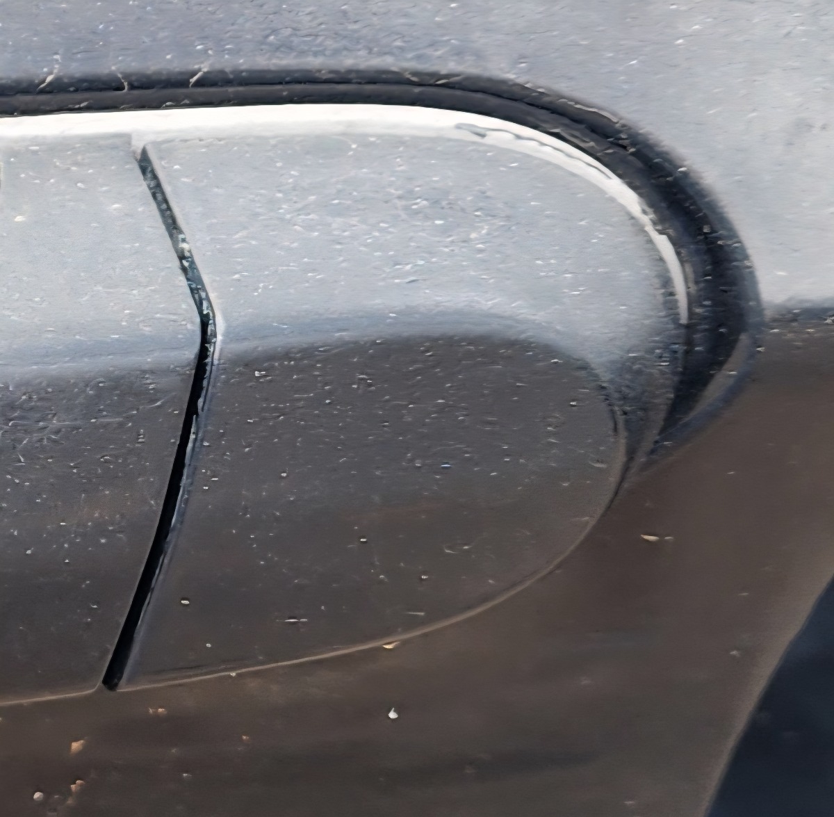 E90 LEFT FRONT HANDLE END PIECE