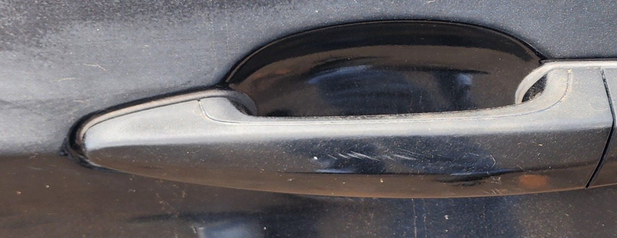E90 LEFT REAR DOOR HANDLE