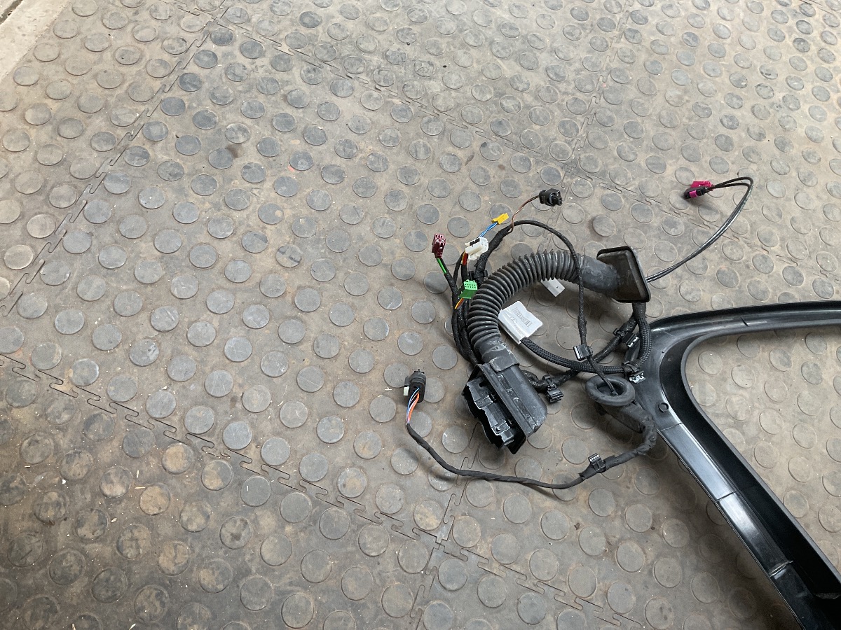 C43 WIRING HARNASS RIGHT FRONT