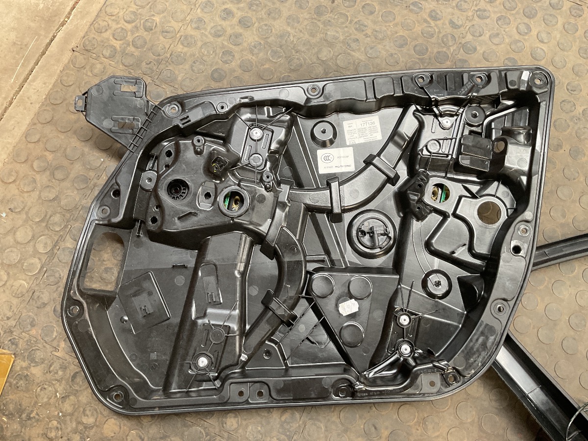 C43 FRONT RIGHT