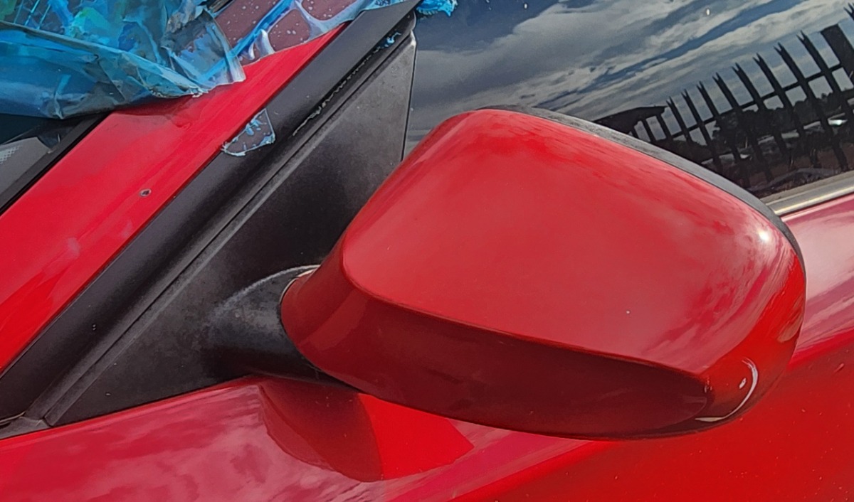 E81 LEFT DOOR MIRROR