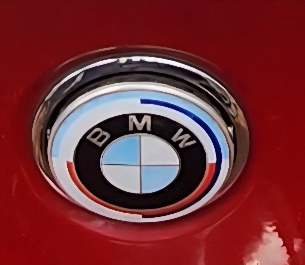 E81 BOOTLID HANDLE