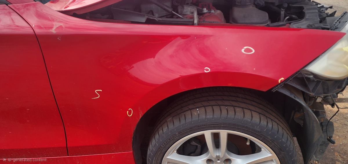 E81 RIGHT FRONT FENDER TAKES MARKER