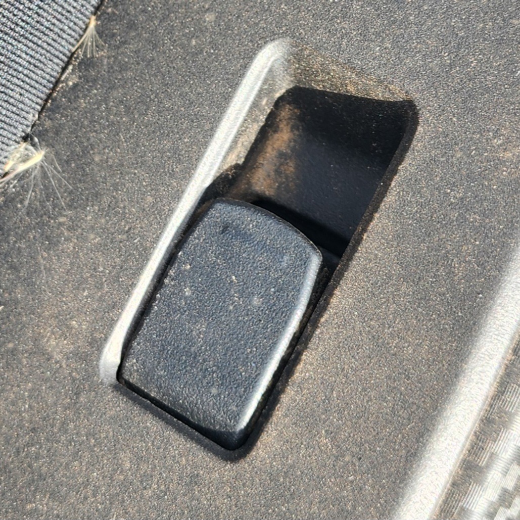 Swift Left Front Window Switch