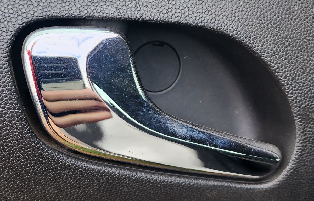 CORSA D LEFT REAR INNER HANDLE
