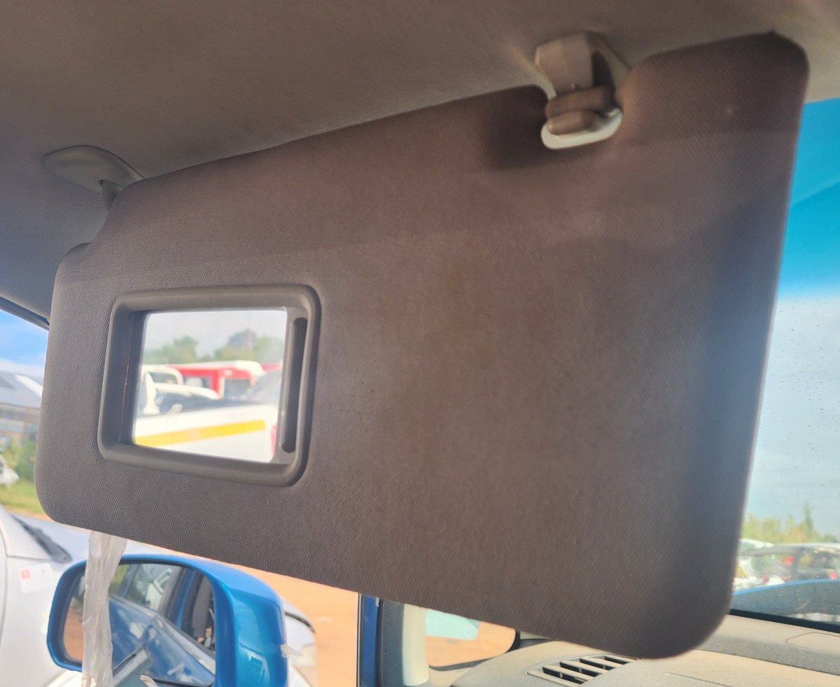 TIIDA LEFT SUNVISOR