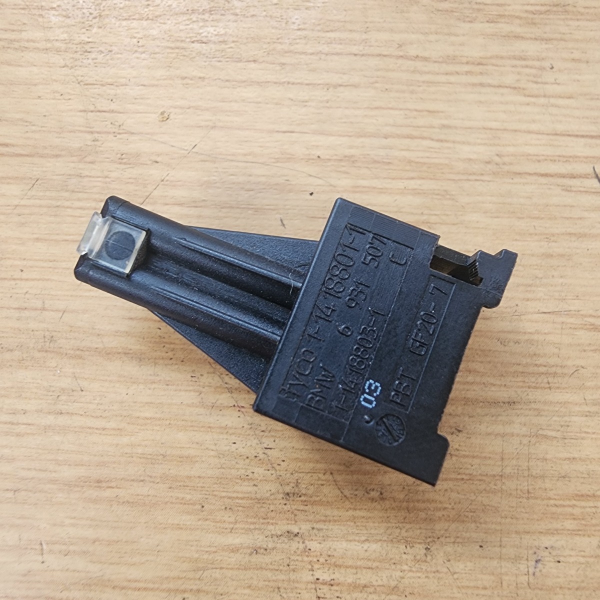 E90 INTERRIOR THERMOSTAT