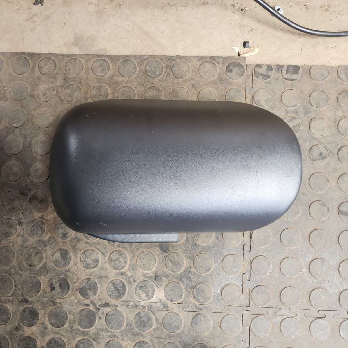 E81 LOWER STEERING COLUM