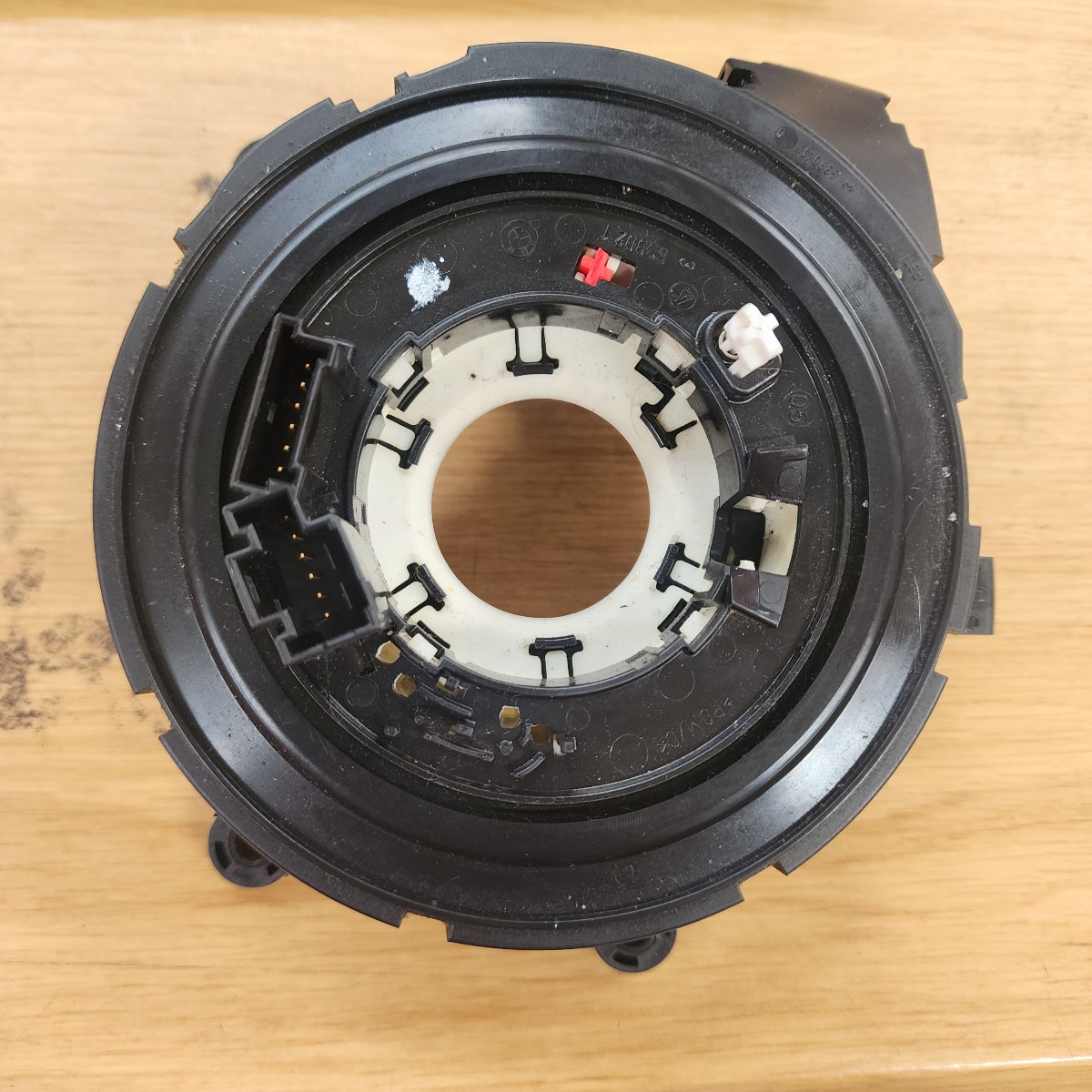 E81 CLOCK SPRING