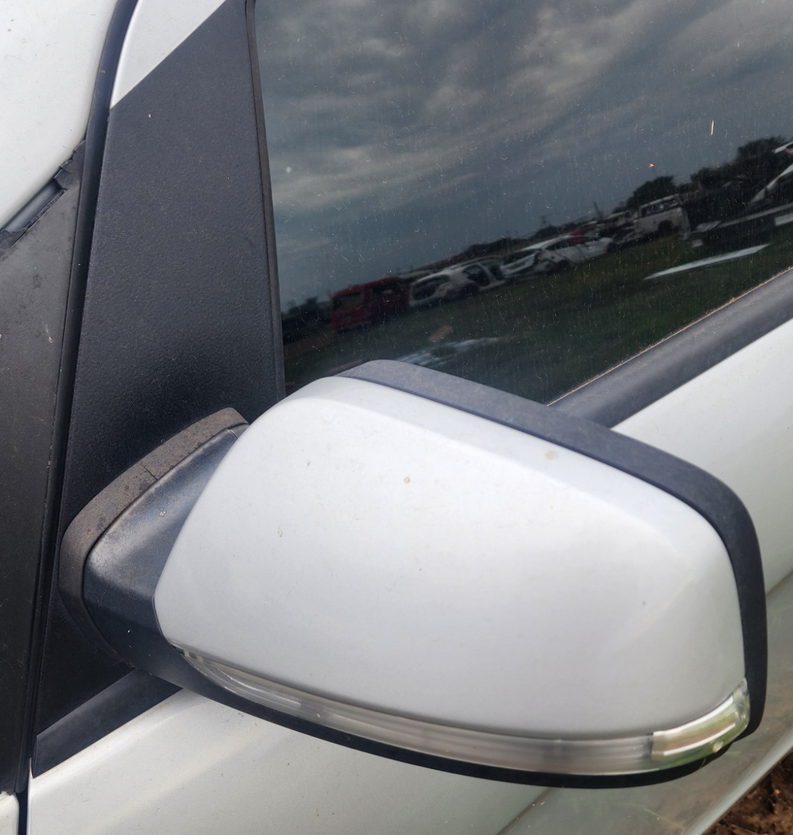 W169 LEFT DOOR MIRROR