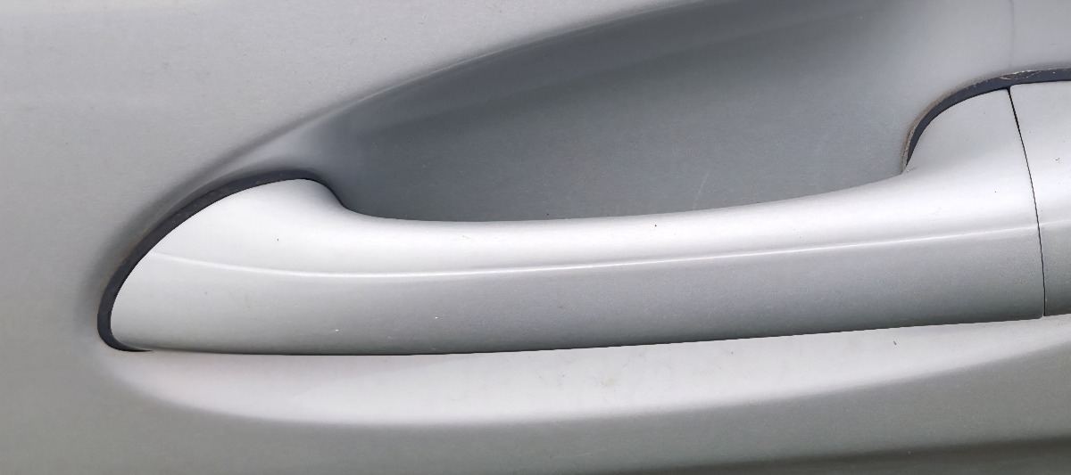 W169 LEFT FRONT DOOR HANDLE