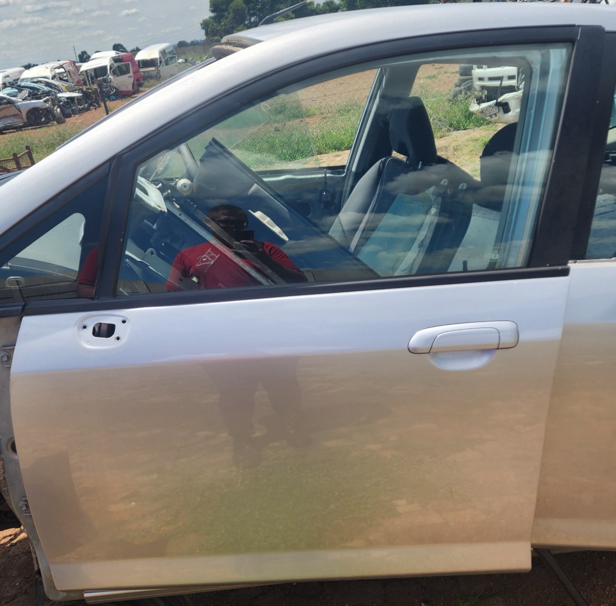 JAZZ LEFT FRONT DOOR (SHELL)