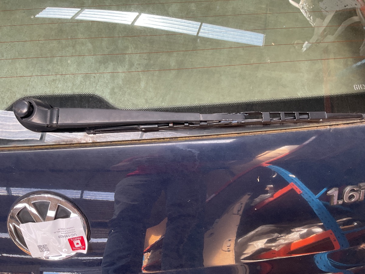 POLO PLAYA REAR WIPER ARM