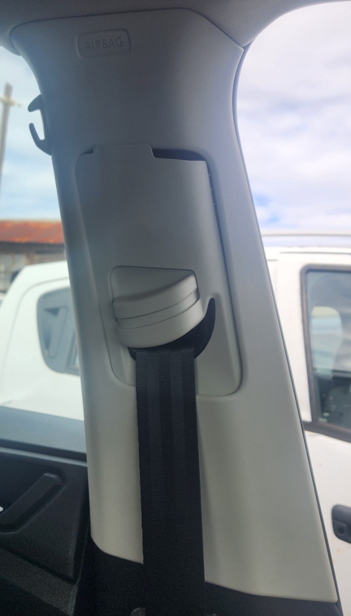 T-CROSS LEFT B-PILLAR UPPER TRIM