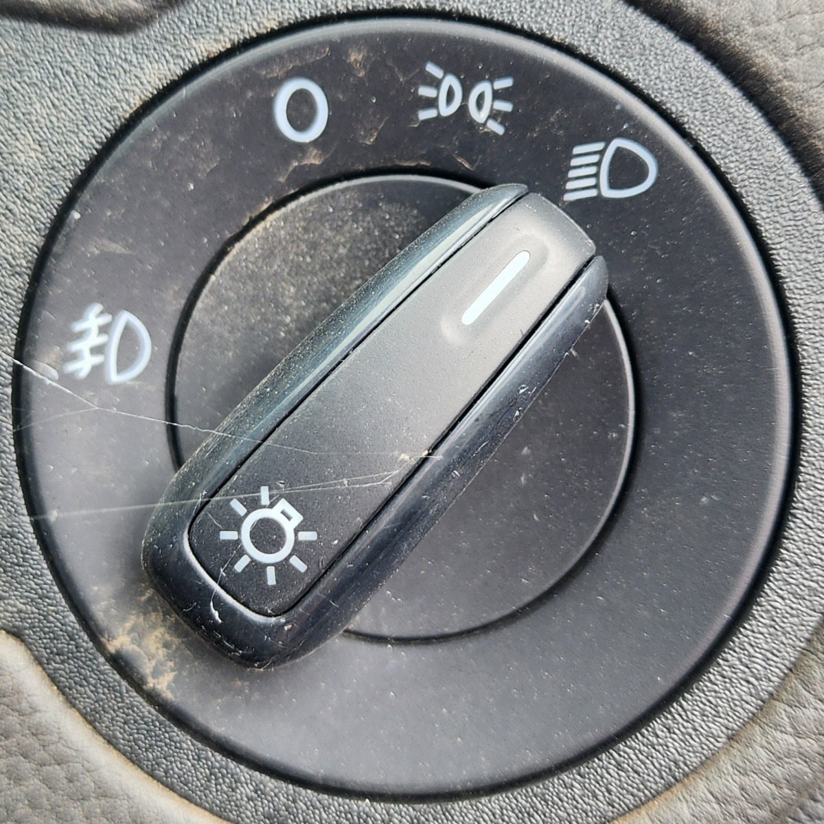POLO MK2 VIVO LIGHT SWITCH