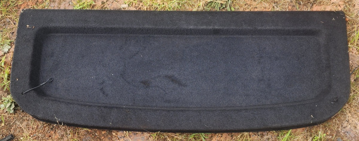 T-CROSS PARCEL TRAY