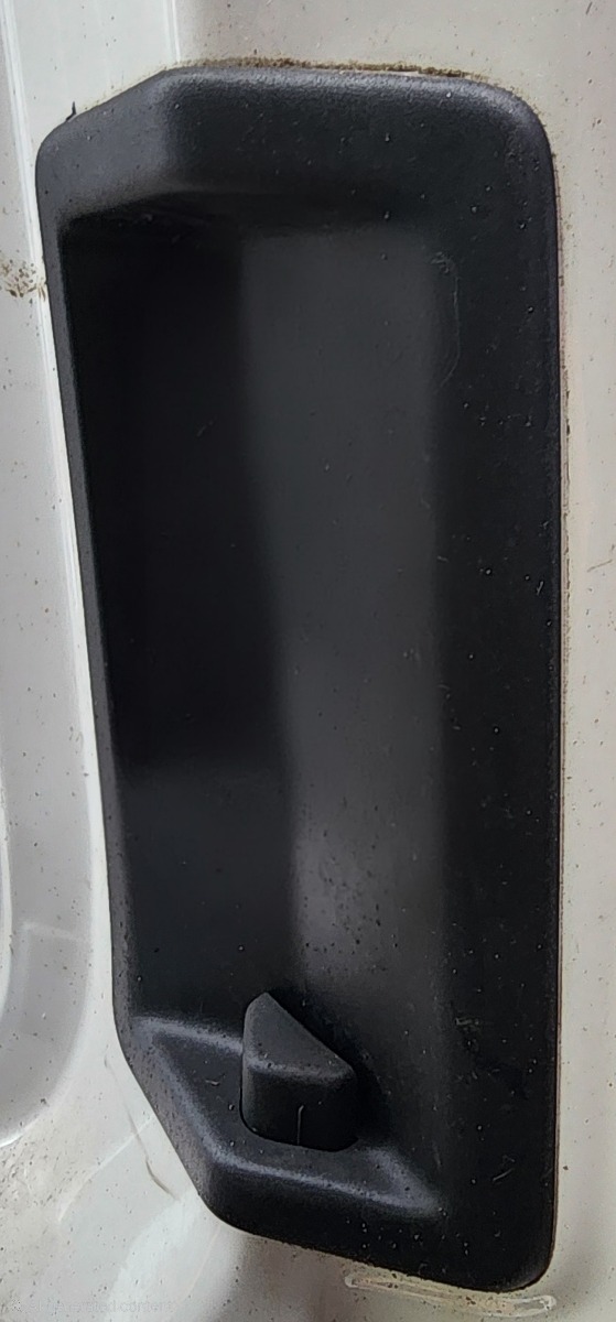 CADDY LEFT SLIDING HANDLE COVER
