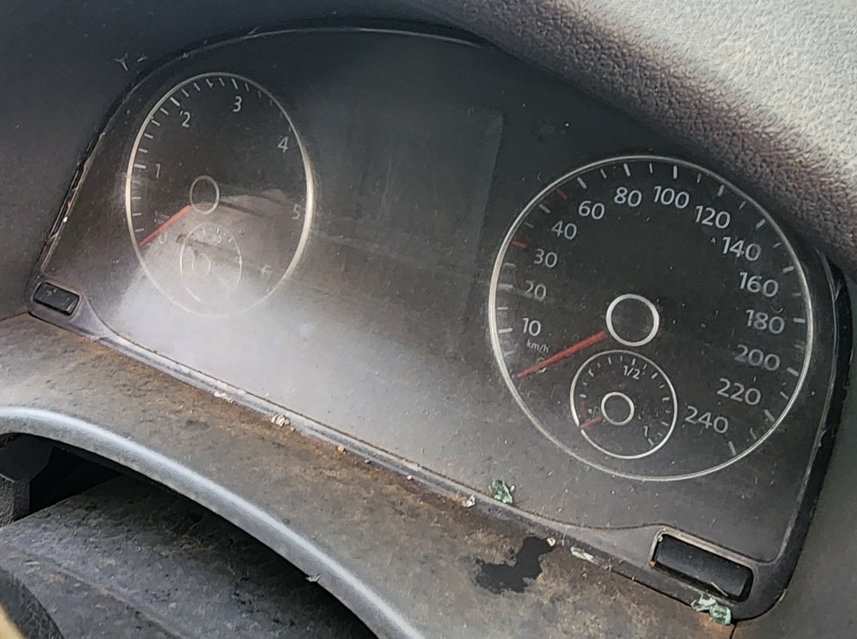CADDY SPEEDO CLUSTER