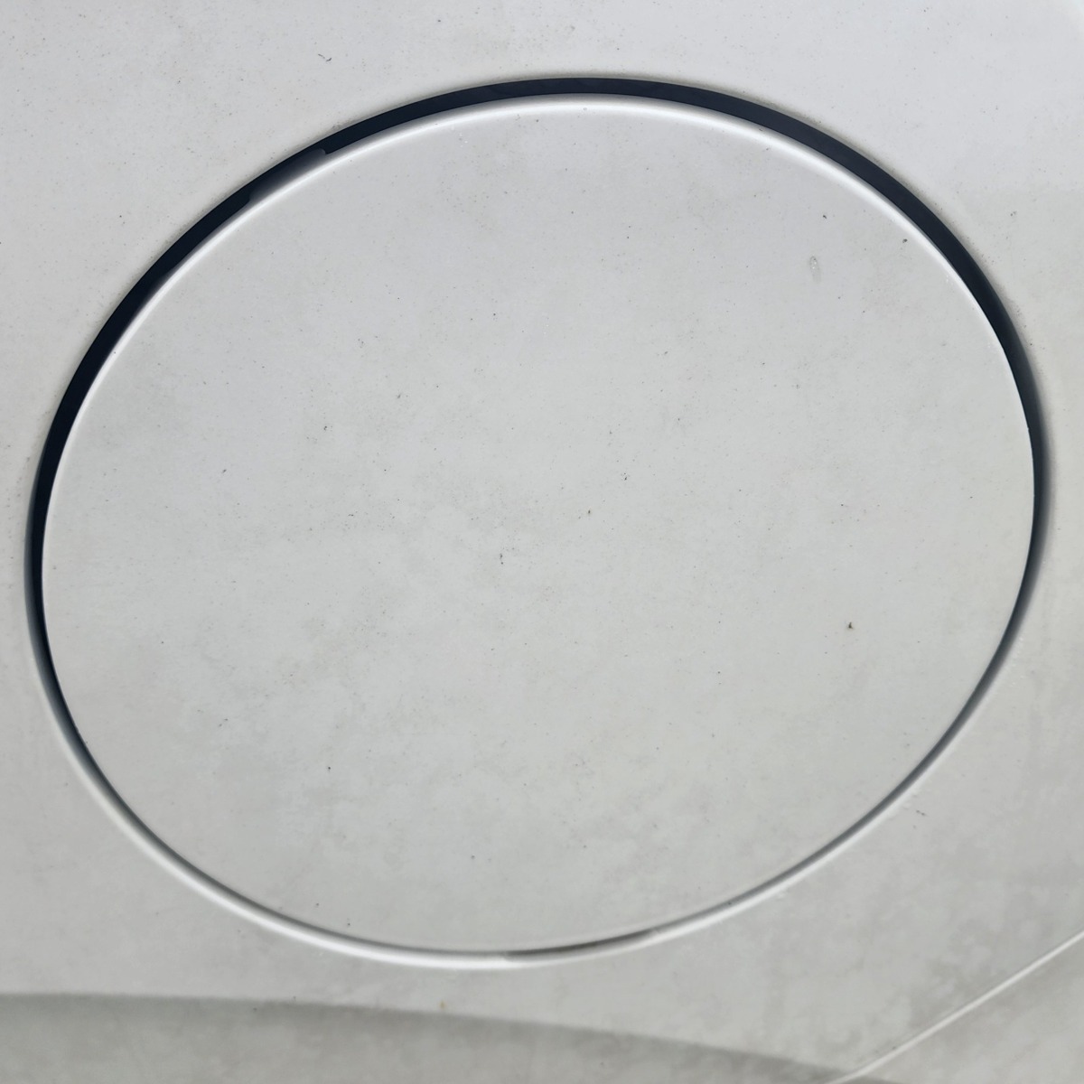 SWIFT FUEL FLAP