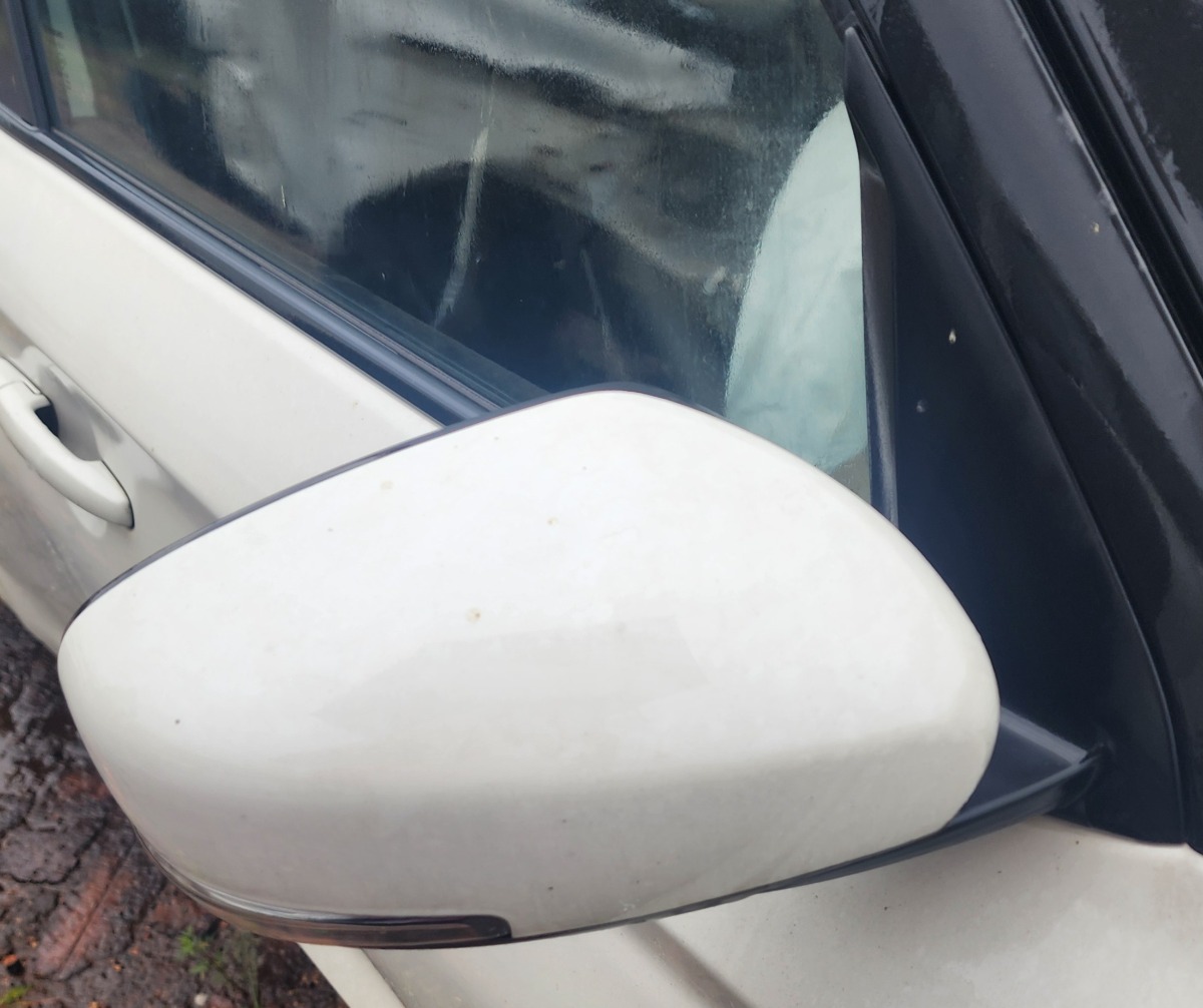SWIFT RIGHT DOOR MIRROR