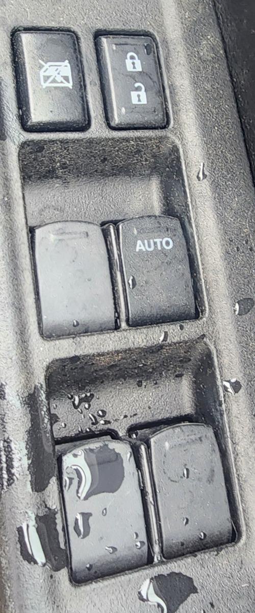 SWIFT DRIVER WINDOW SWITCH