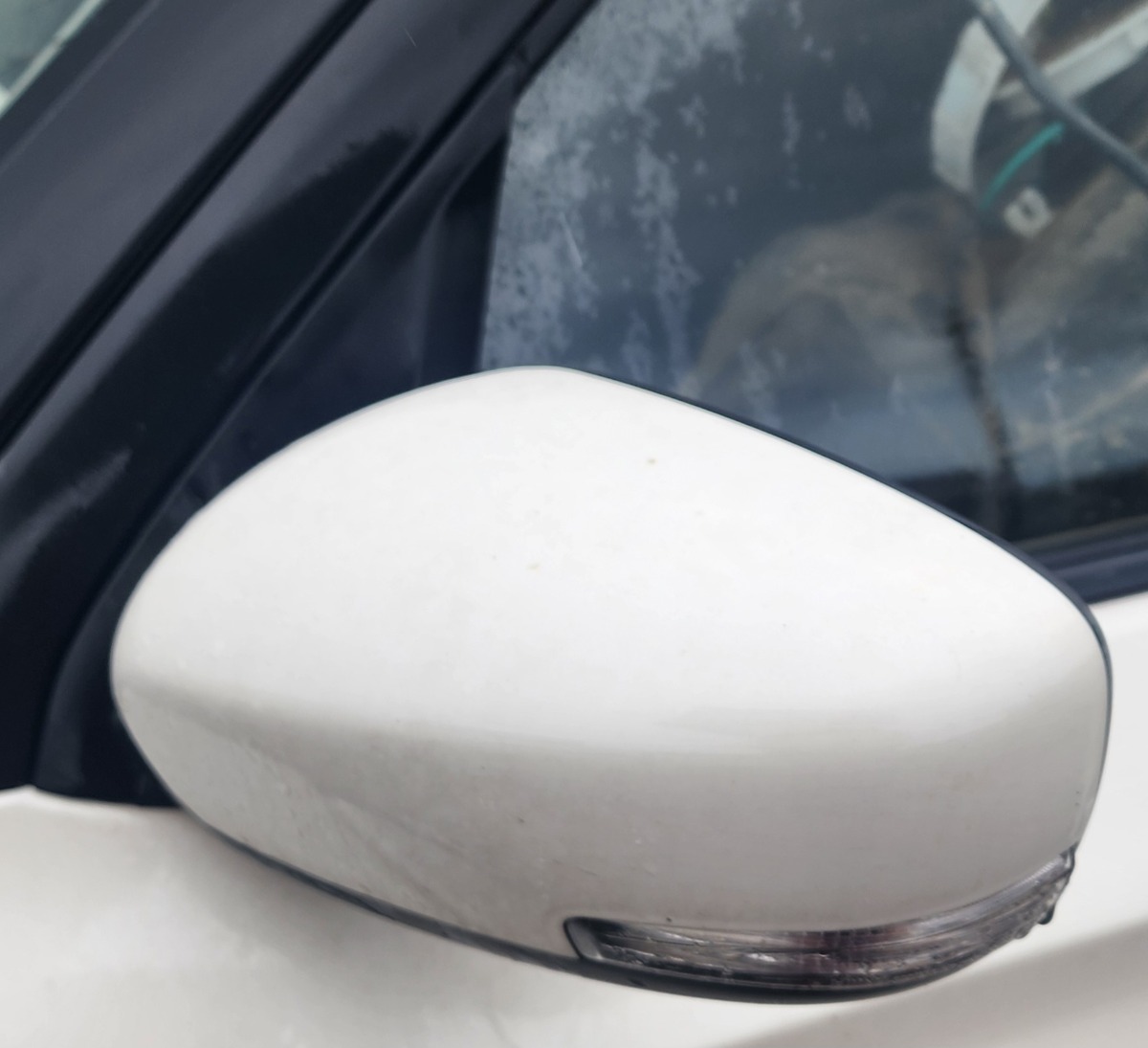 SWIFT LEFT DOOR MIRROR