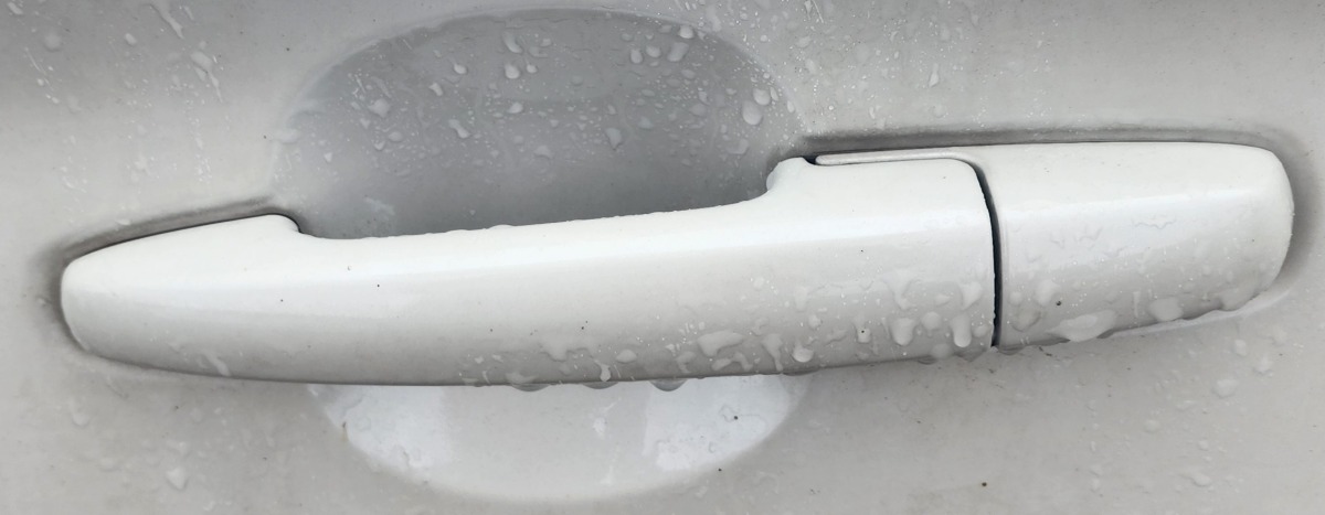 SWIFT LEFT FRONT DOOR HANDLE