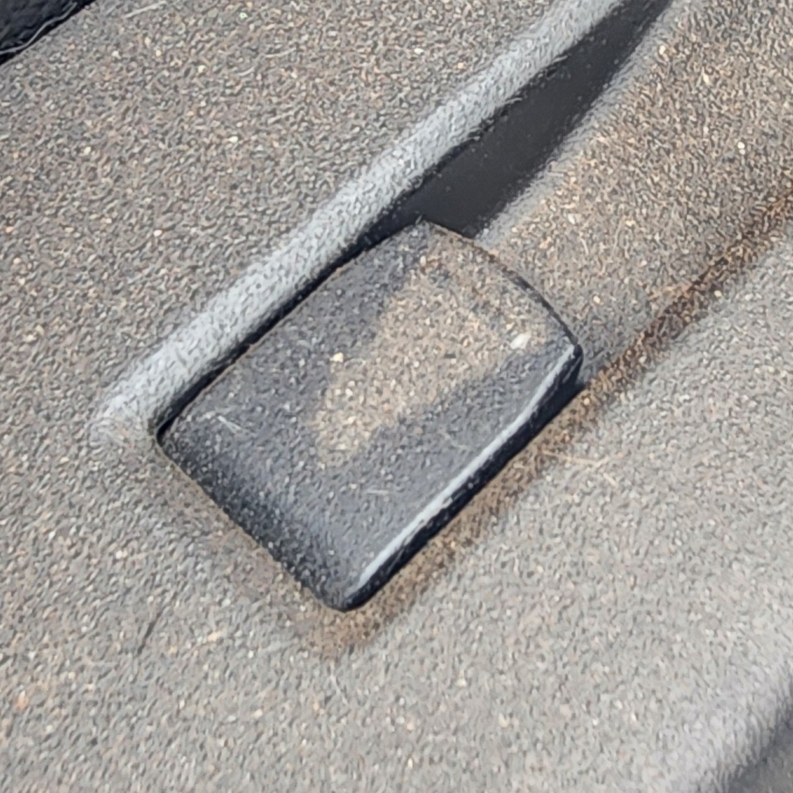 SWIFT LEFT FRONT WINDOW SWITCH