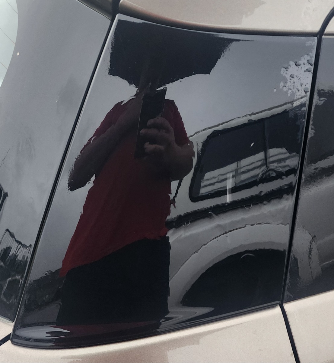 SWIFT RIGHT REAR BODY TRIM