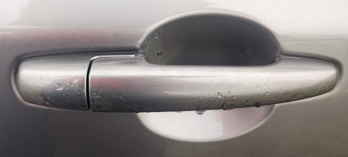 SWIFT RIGHT REAR DOOR HANDLE